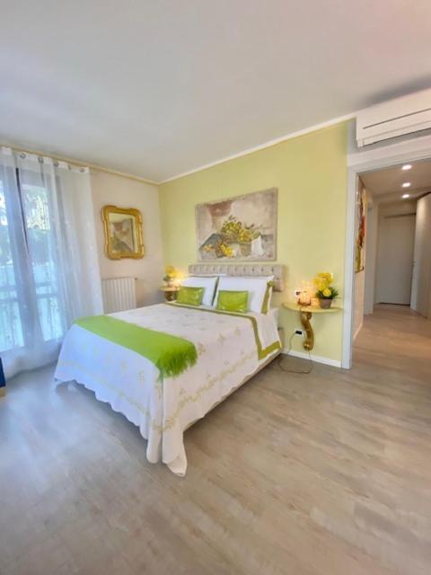 Garda Blue Luxury Desenzano del Garda